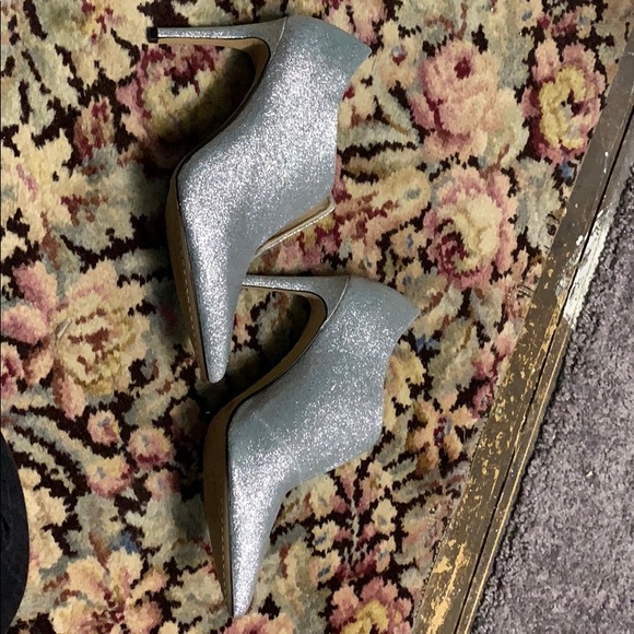 Vince Camuto sparkly silver heels - Picture 3 of 5